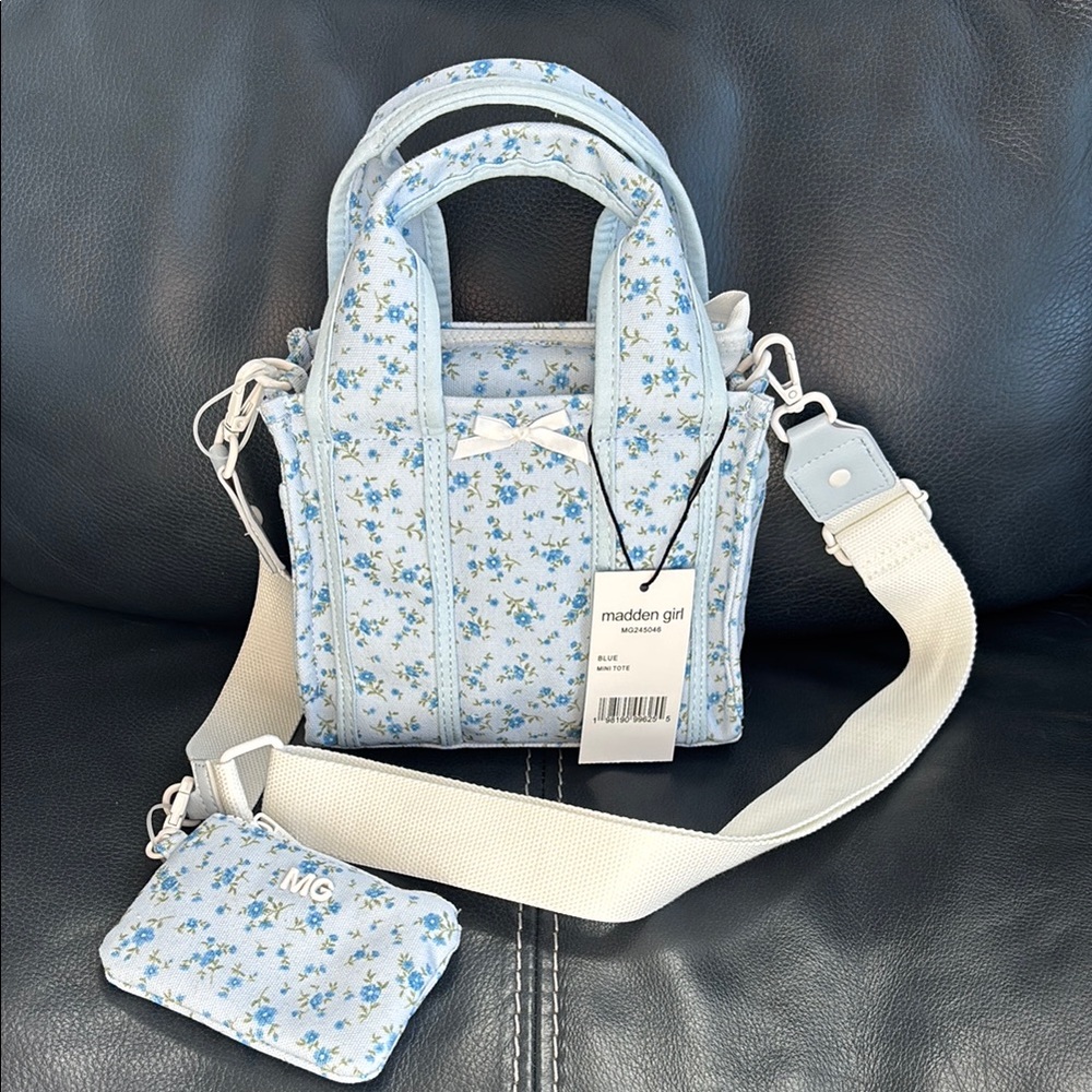 Viral Madden Girl Floral Mini Tote with Matching Coin Purse - Picture 5 of 14